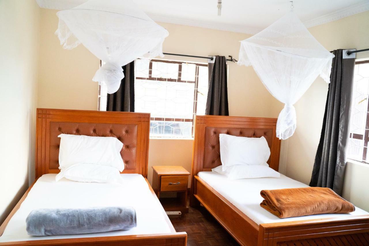 Wakawaka Hostel アルーシャ エクステリア 写真